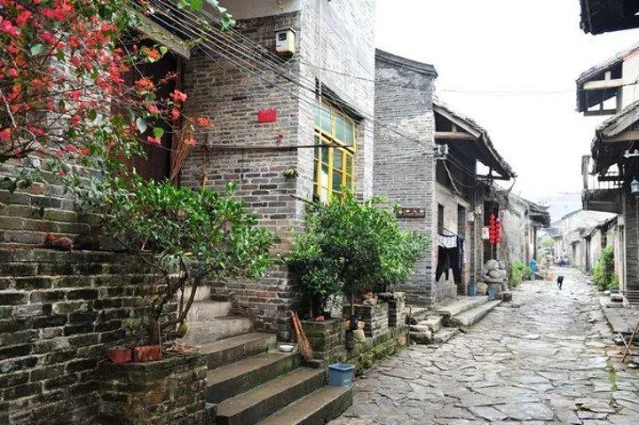 本来是女医,昏君却当艺伎用,朝鲜王朝的“医女”是什么职业?